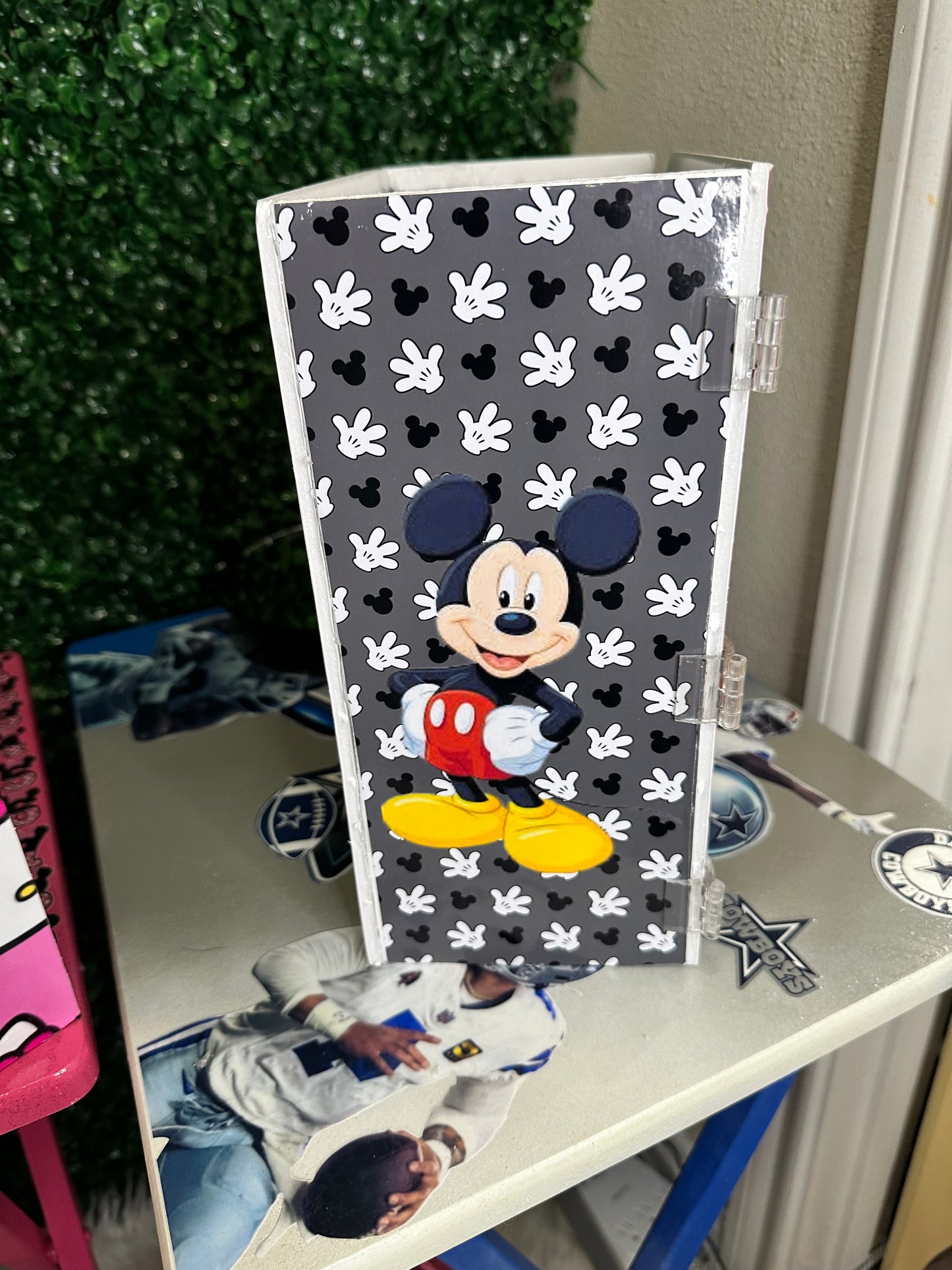 Custom vending machine, Hello Kitty-Inspired vending machine, Graduation vending machine, Easter vending machine