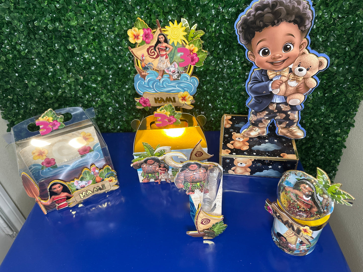 Custom Party Favors| Party Favor Pack| Filled Party Favors| Unfilled Party Favors| Chip Bag Labels| Water Bottle Labels