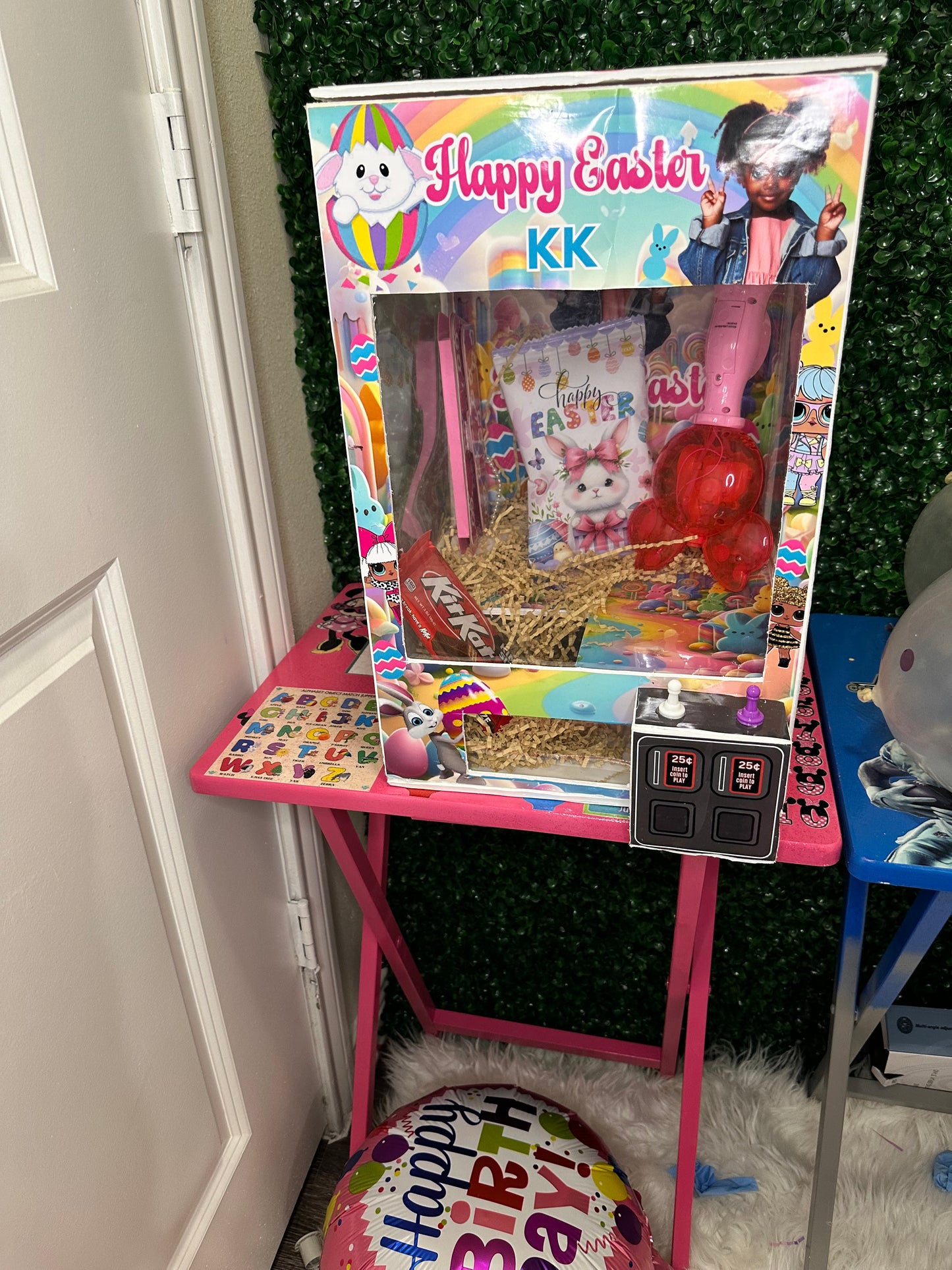 Custom Claw Machine, Easter Claw Machine, Graduation Claw Machine, Birthday Claw Machine, Mother's Day Claw Machine