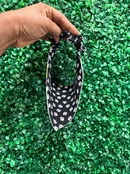 Reversible Dog Bandana with Elastic Neckband, Customized Reversible Bandana For Your Furry Friends (M/L)