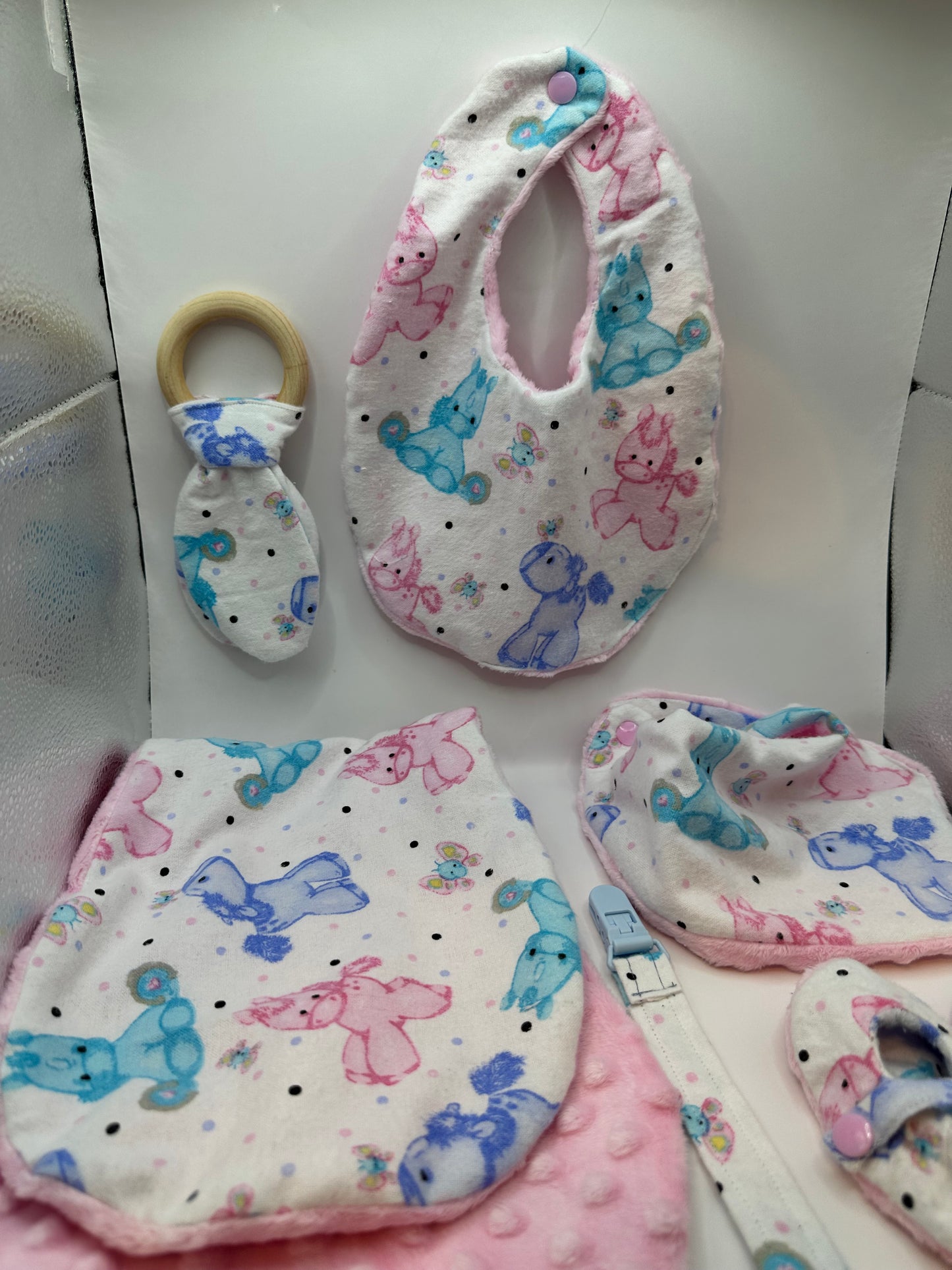 Baby Essential Set, Baby shower gift with Burb cloth, Hand mitten, booties, bandana bip, pacifier clip, teether ring, and a bip